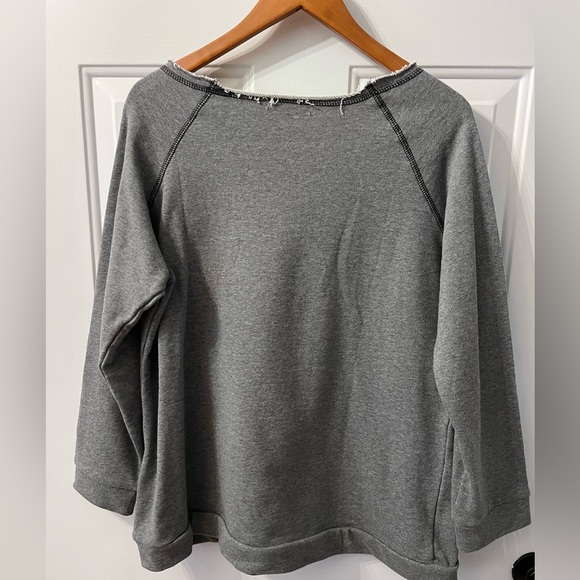 Angel + Premium Holiday XL Grey Sweatshirt with Sequined Reindeer - Picture 2 of 4